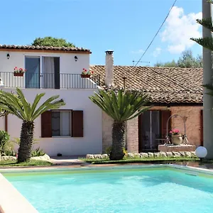  Villa Clara